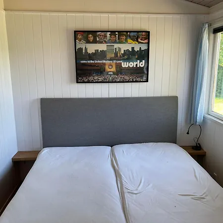 Summer In A Cosy, Old Summer House Area Slagelse
